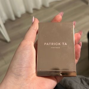 Partrick Ta Major Headlines Double-Take Crème & Powder
Blush Duo